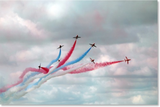 farnborough_06_red_45